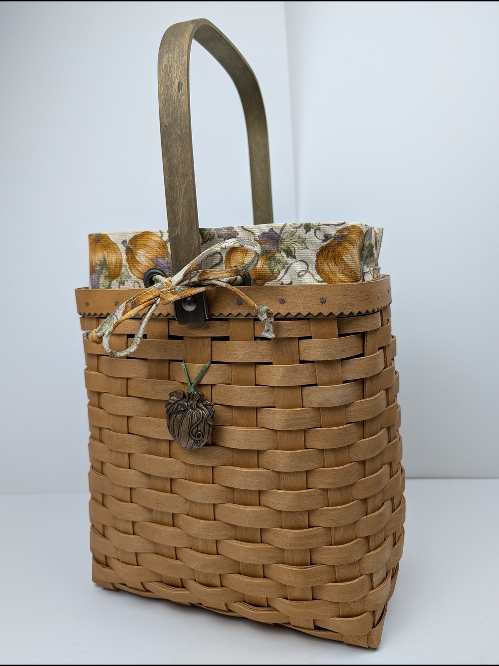 Longaberger 2003 Autumn Tote Basket, Pumpkin Print Liner, Protector & Tie-On